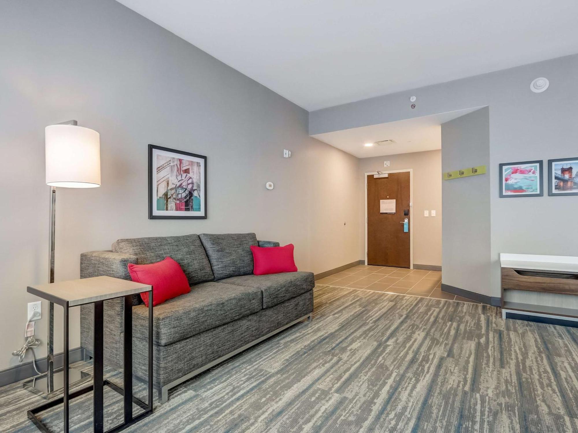 Hampton Inn & Suites Cincinnati Midtown Rookwood מראה חיצוני תמונה