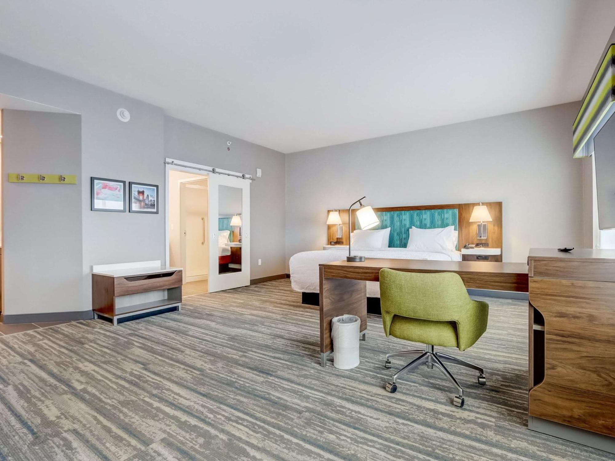 Hampton Inn & Suites Cincinnati Midtown Rookwood מראה חיצוני תמונה