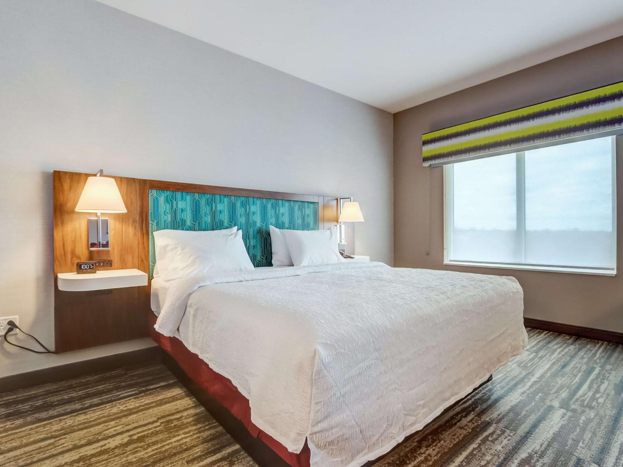 Hampton Inn & Suites Cincinnati Midtown Rookwood מראה חיצוני תמונה