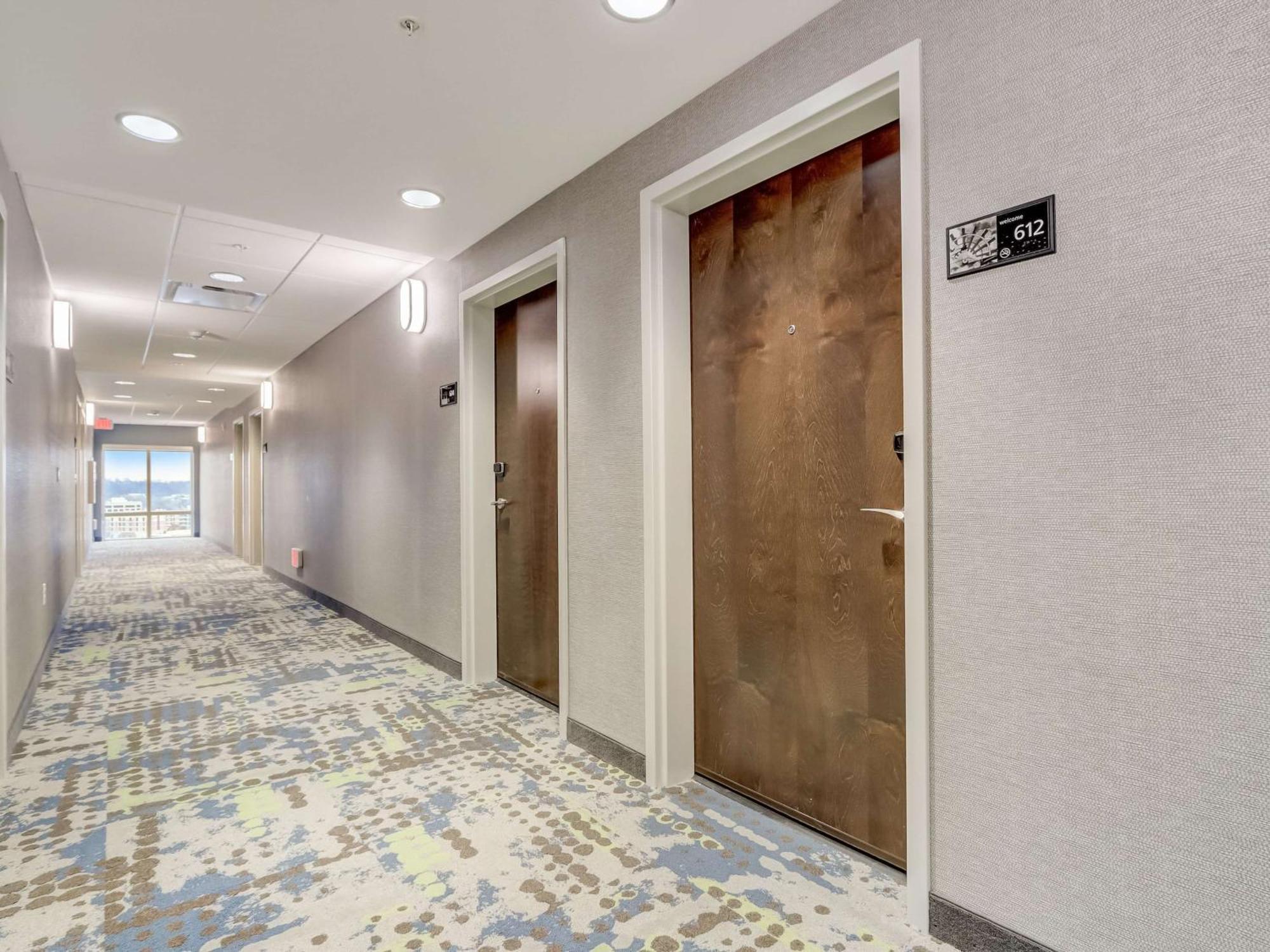 Hampton Inn & Suites Cincinnati Midtown Rookwood מראה חיצוני תמונה