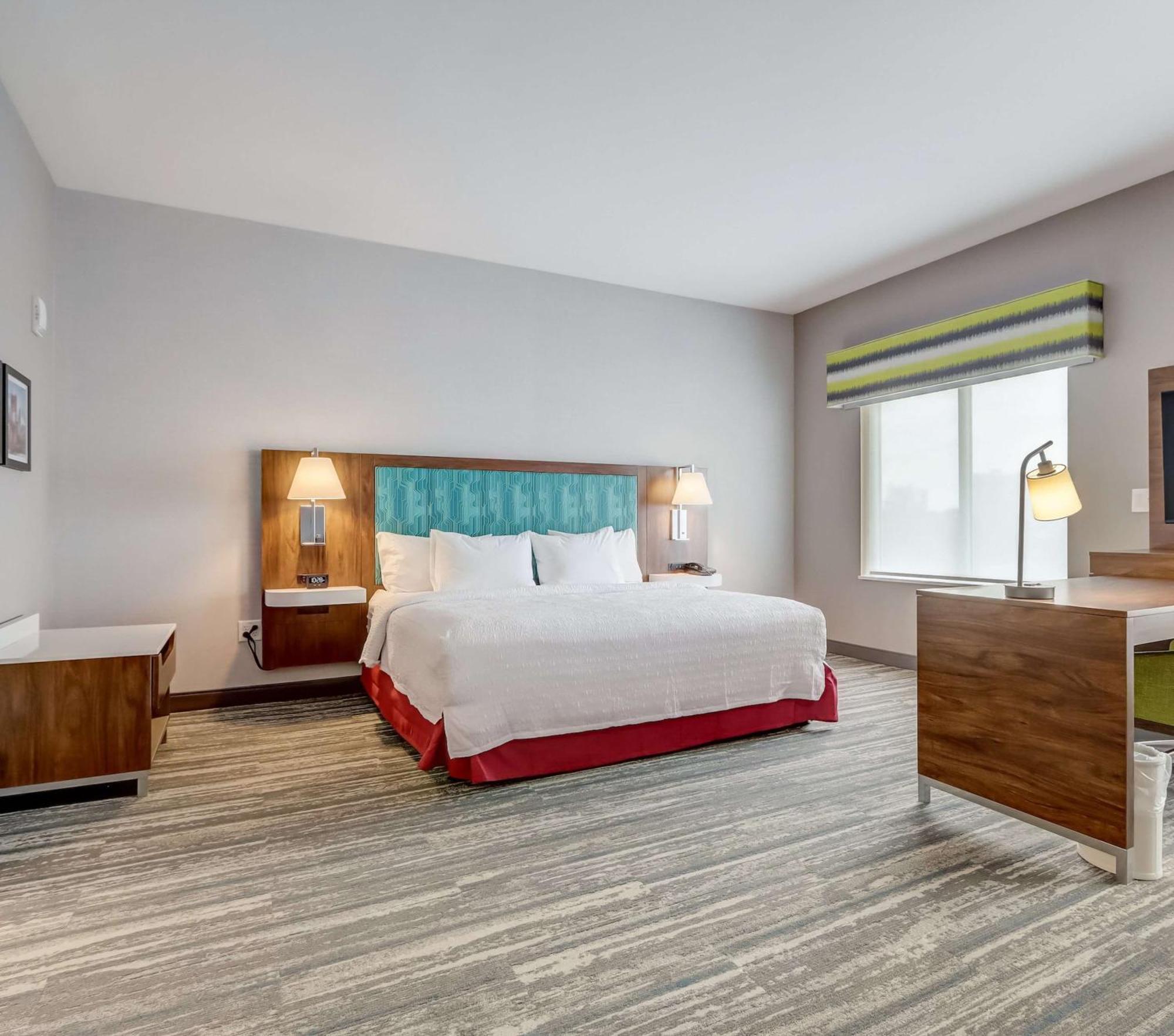 Hampton Inn & Suites Cincinnati Midtown Rookwood מראה חיצוני תמונה