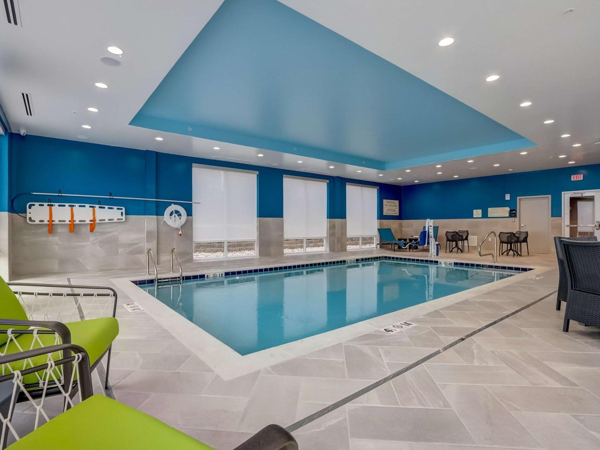 Hampton Inn & Suites Cincinnati Midtown Rookwood מראה חיצוני תמונה